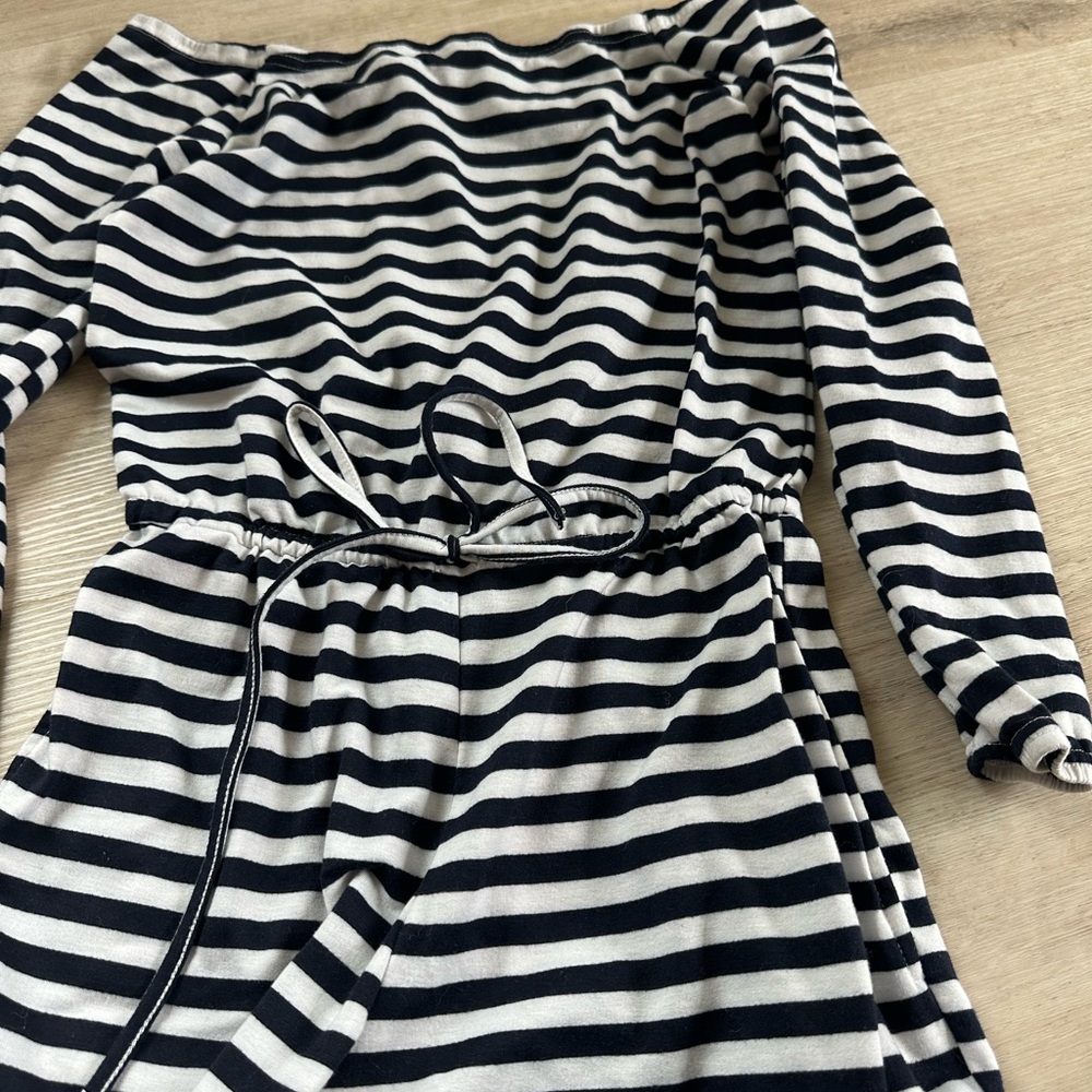 Striped dress blue and white new.
